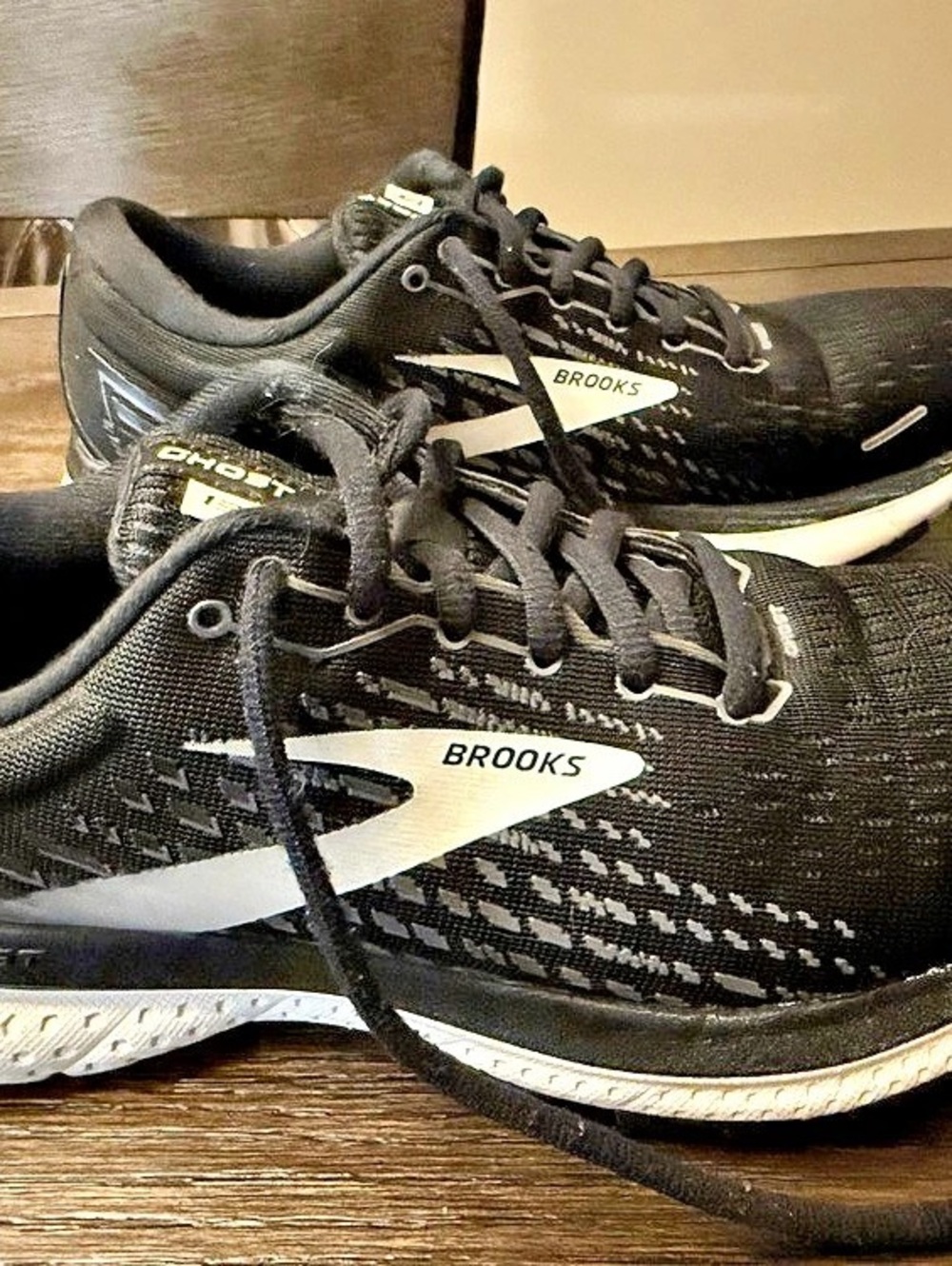 Brooks Ghost 13 Black & White Athletic Shoes